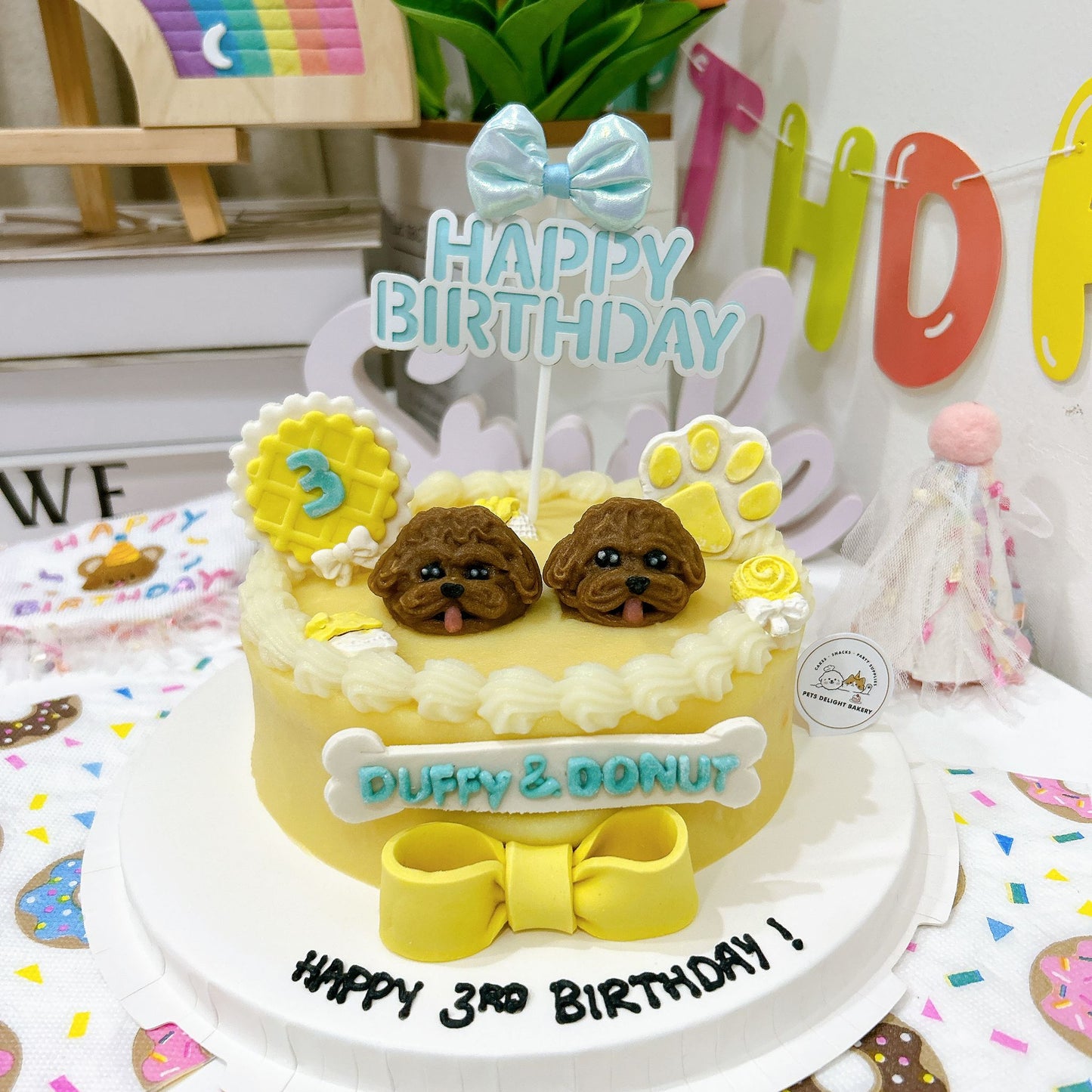 3D Customized Paws-up Cake