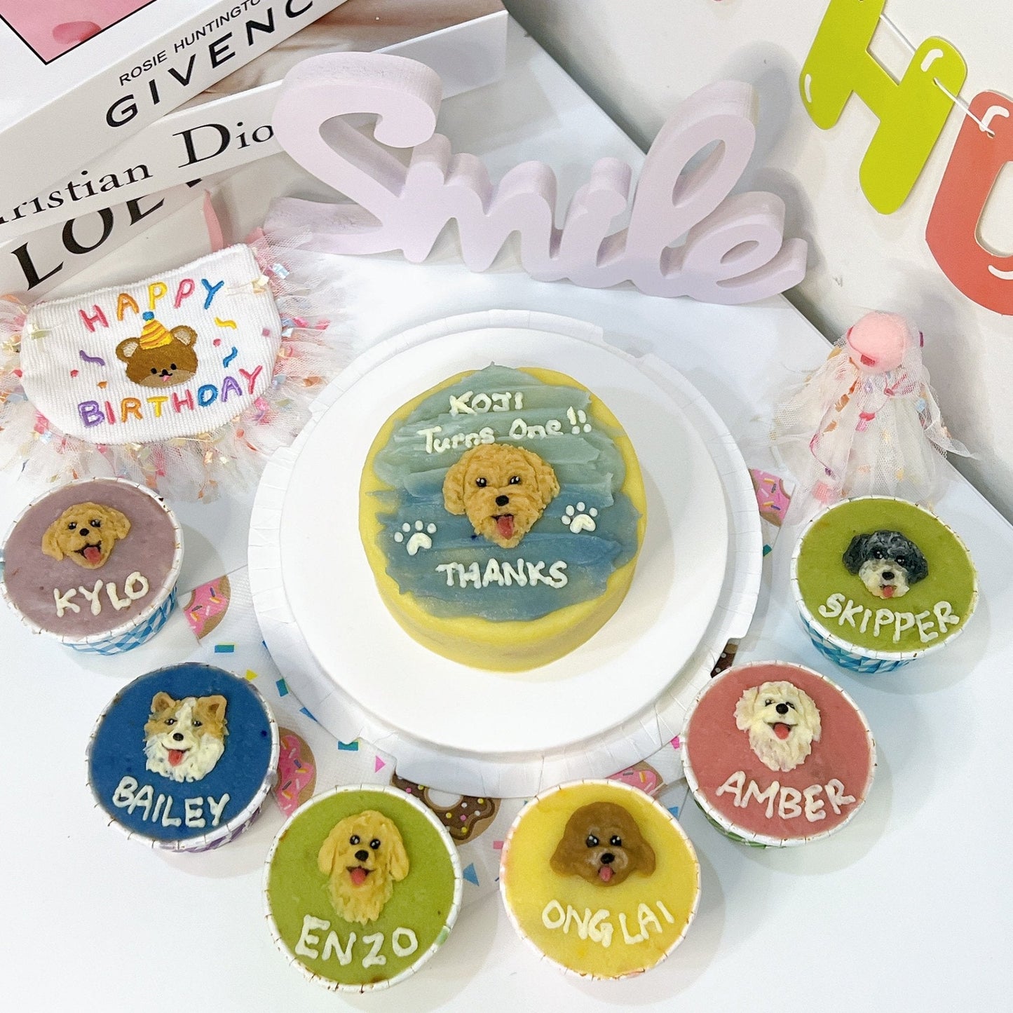 2D Dog/Cat Cake + 2D Cupcake Bundle Set - Pets Delight Bakery Pte Ltd