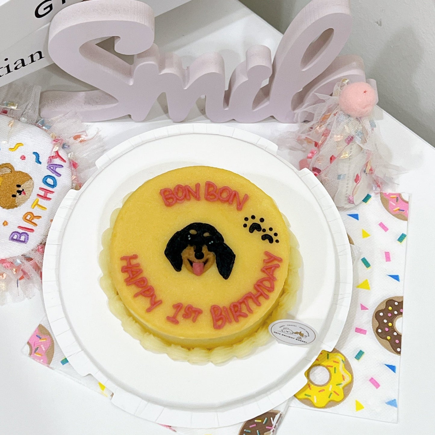 2D Face with paw Cake - Pets Delight Bakery Pte Ltd