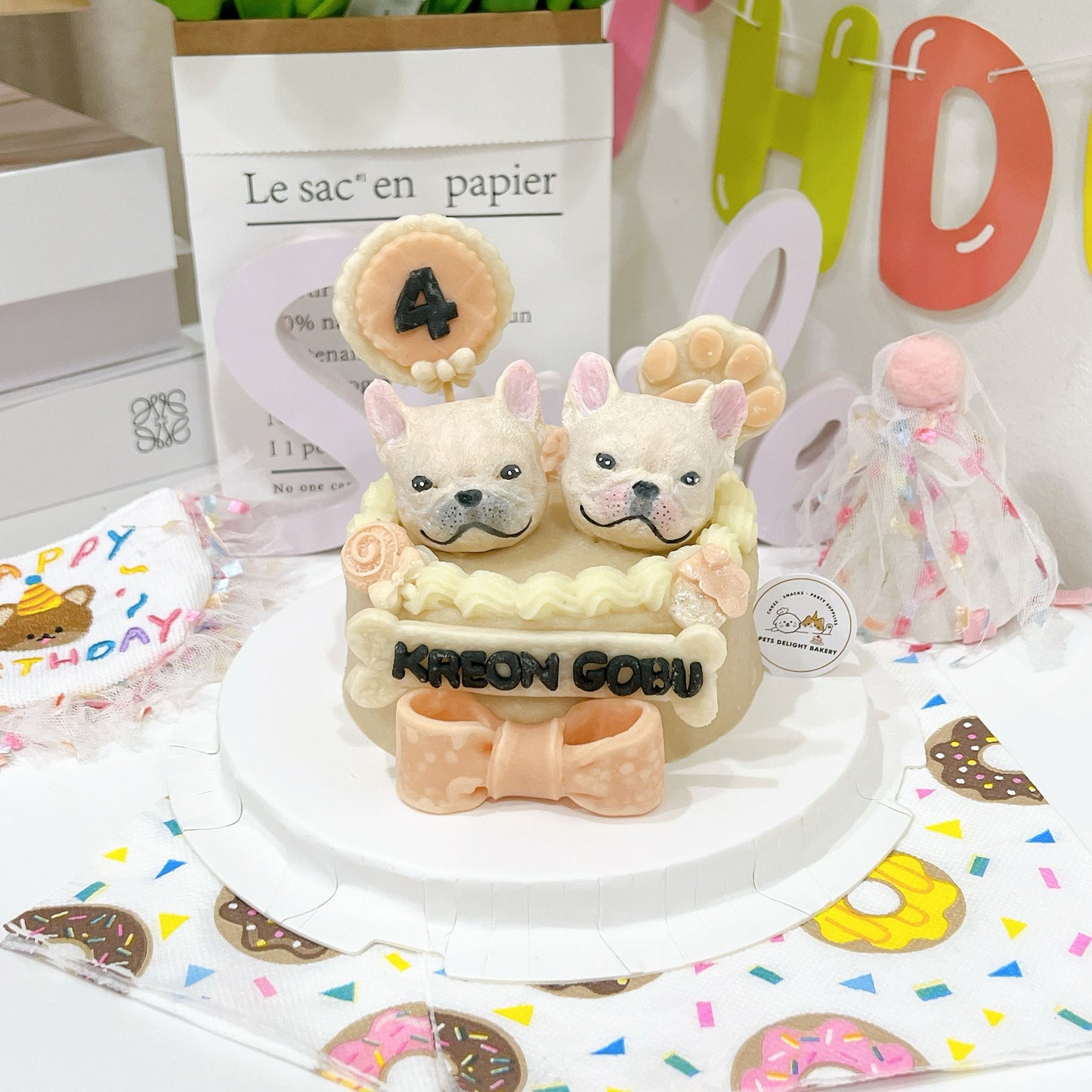 3D Customized Paws-up Cake