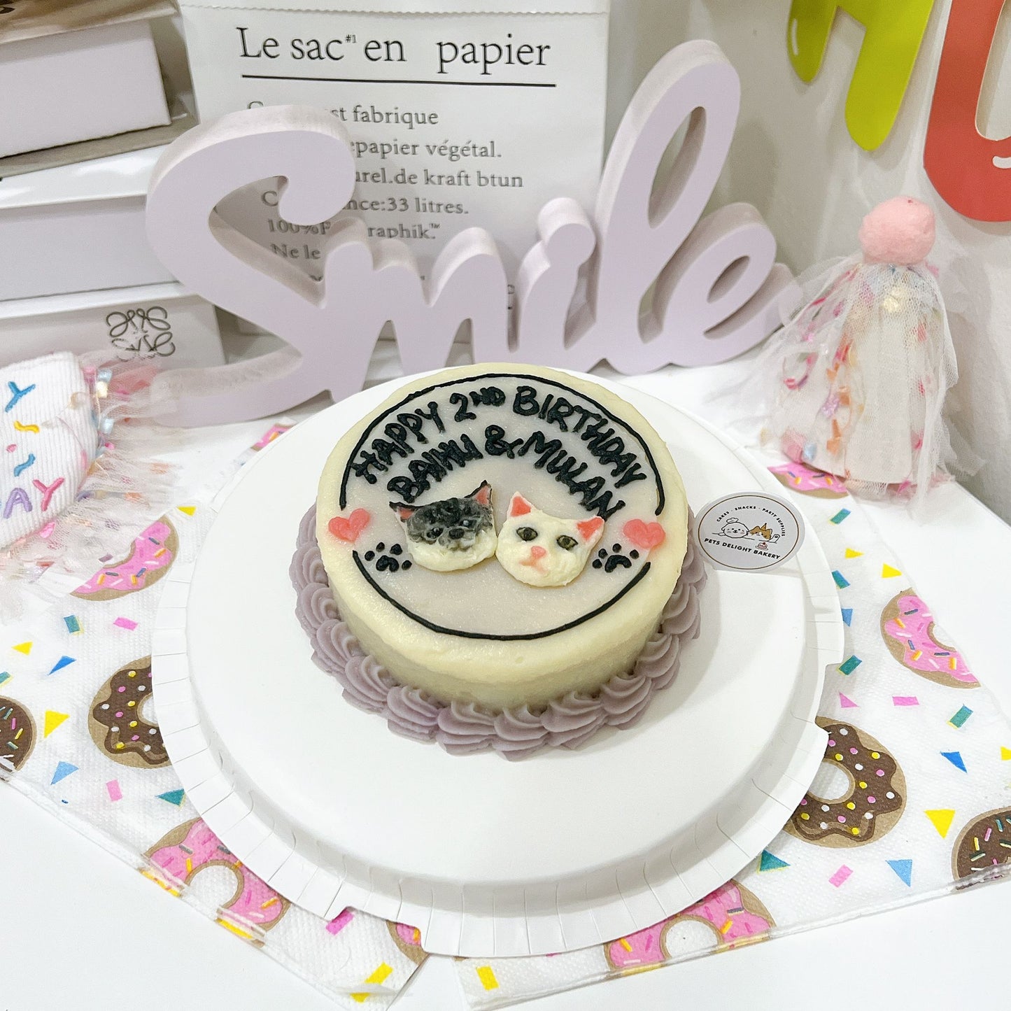 2D Custom Dog/Cat Little Red Heart Cake