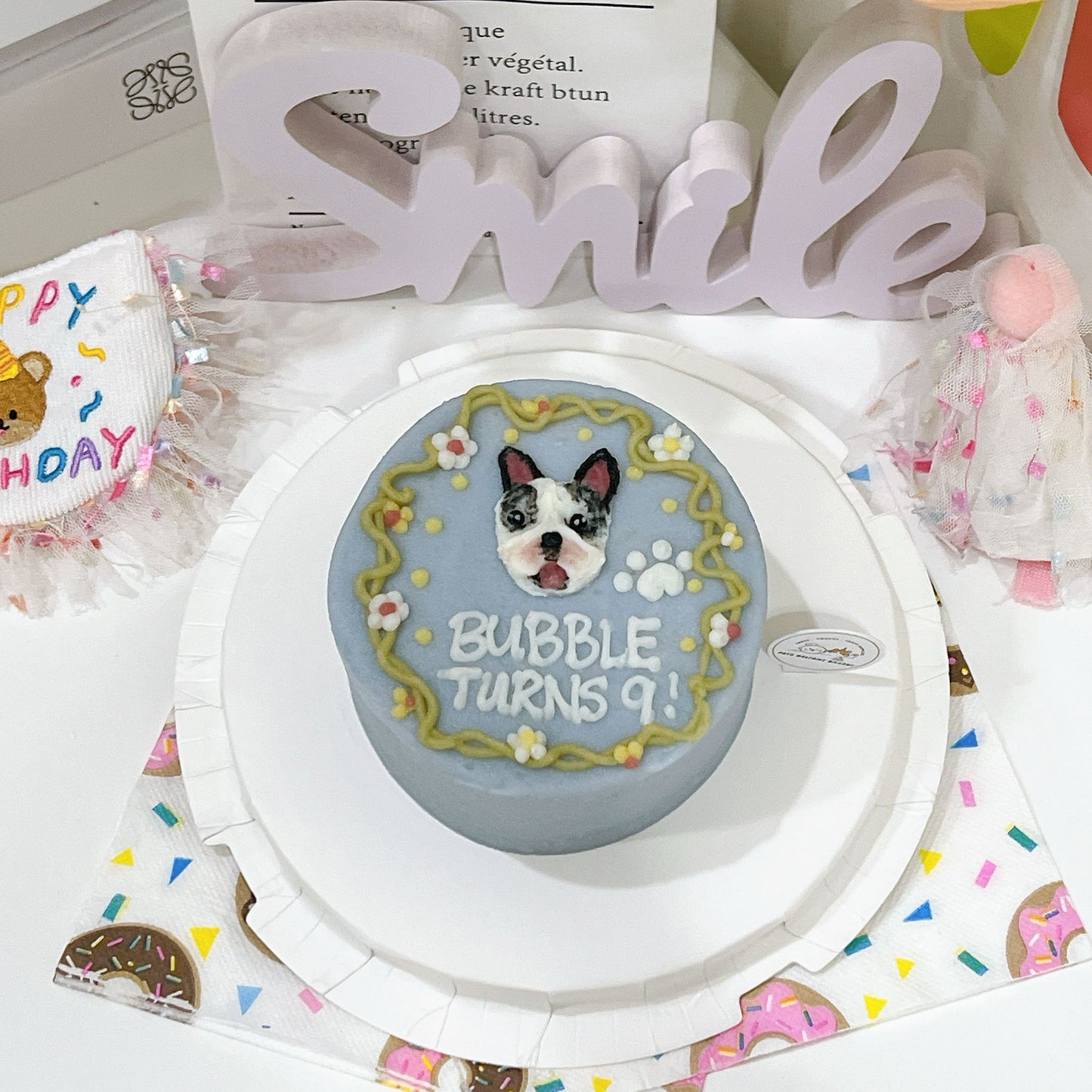 2D Custom Dog/Cat Wreath Cake