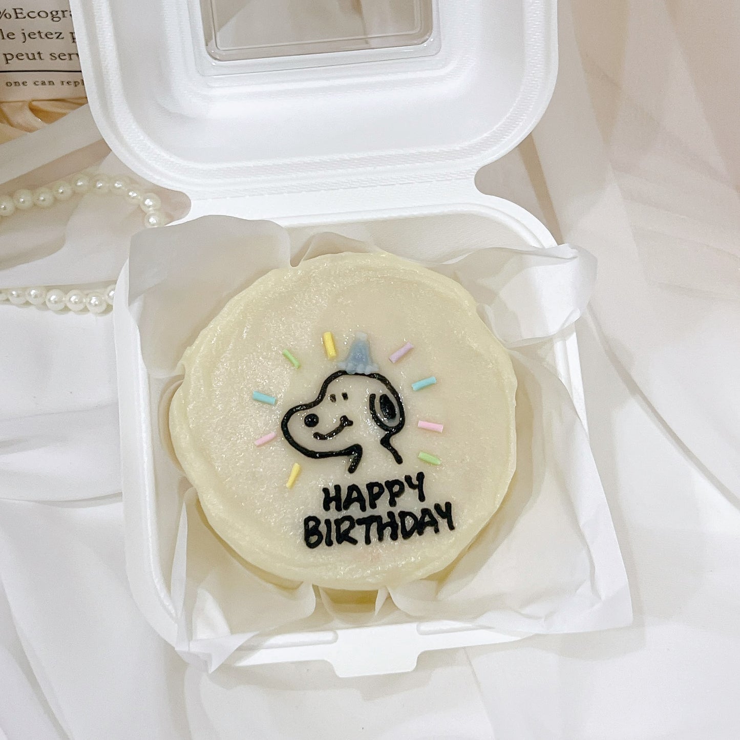 Minimalist Snoopy Pet Bento Cake