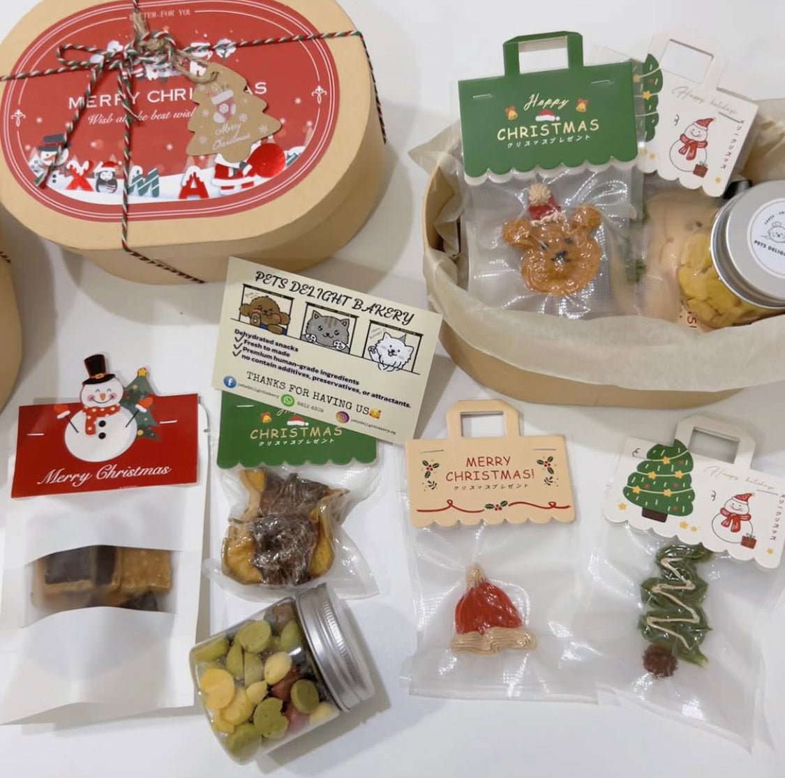 Christmas Dehydrated Pet Treats Gift Box (For Dog n Cat) - Pets Delight Bakery Pte Ltd