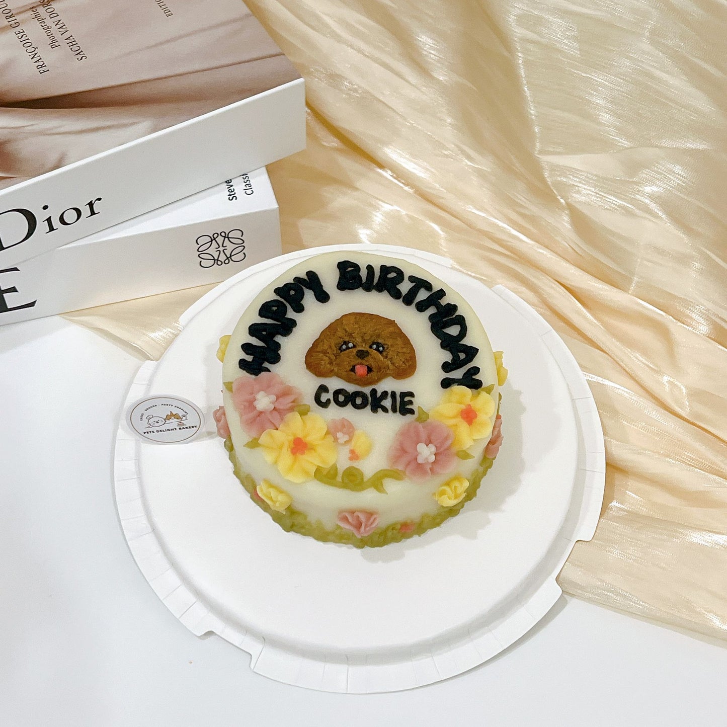 2D Custom Dog/Cat Garden Flower Cake