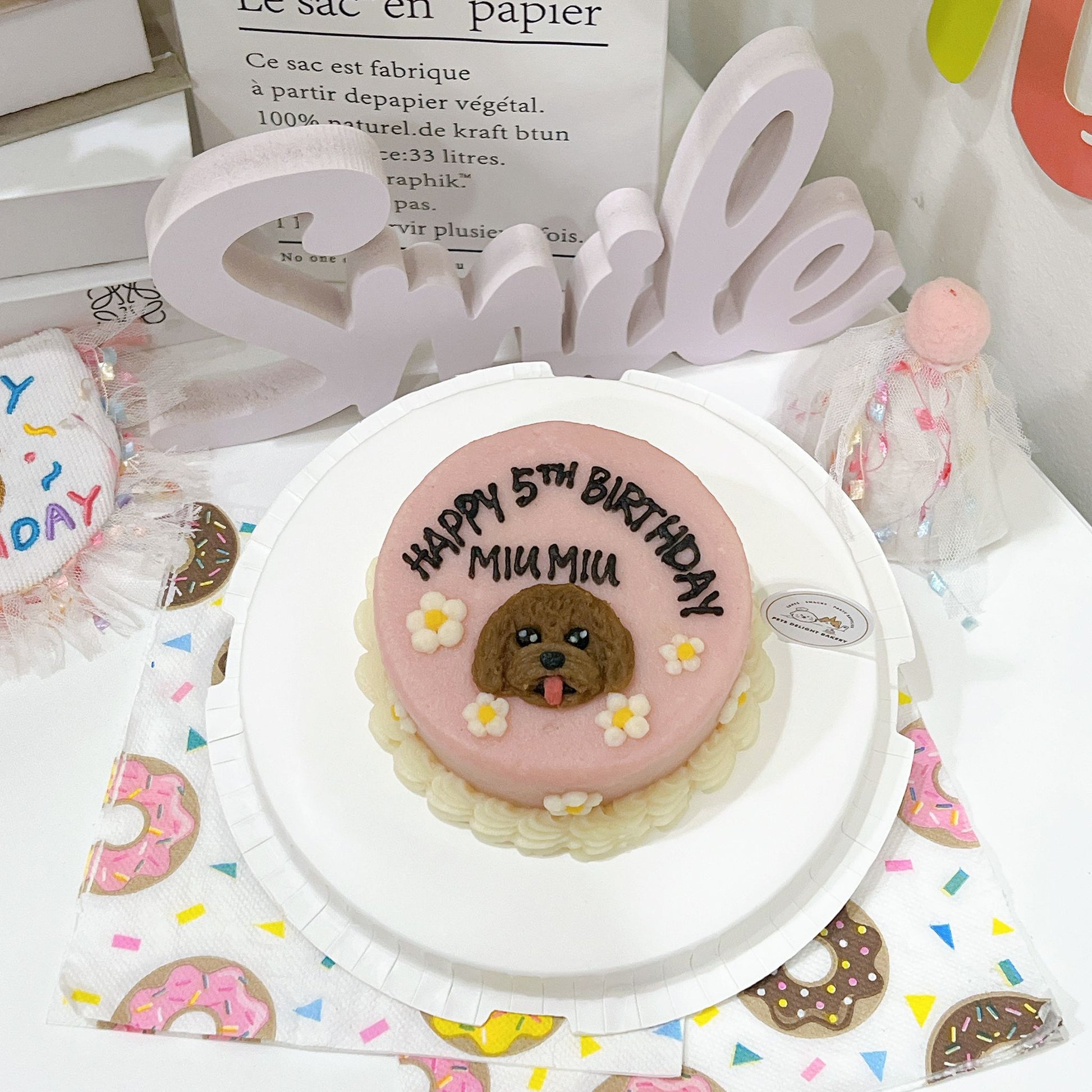 2D Custom Dog/Cat Daisy Cake (Same - day) - Pets Delight Bakery Pte Ltd