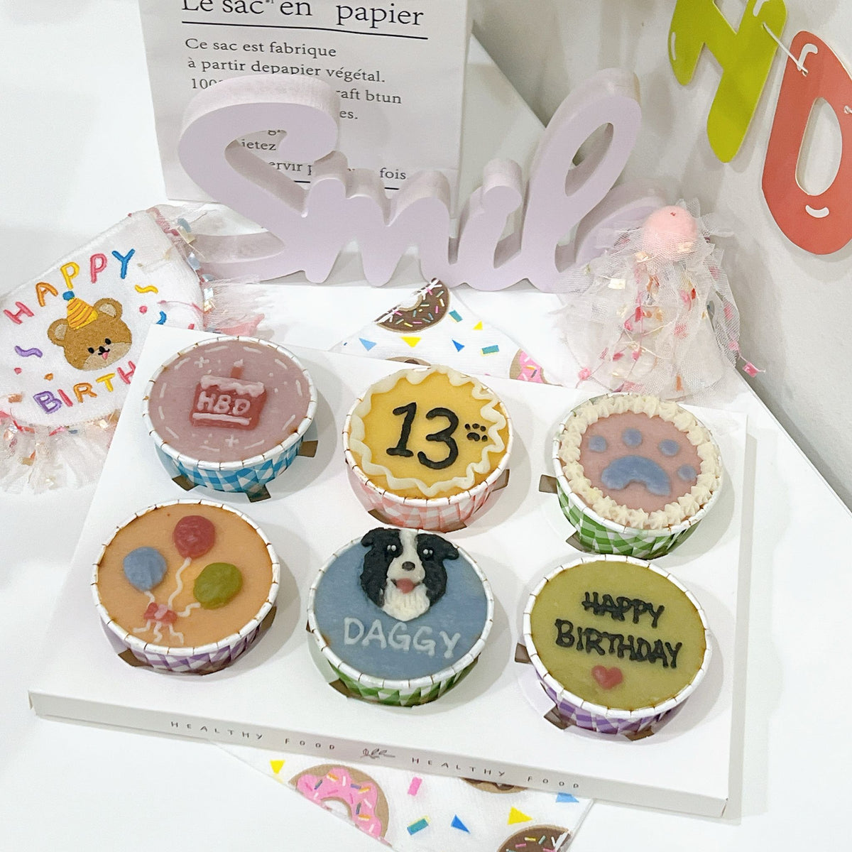 2D Dog/Cat Pupcakes (Same-day) - Pets Delight Bakery Pte Ltd