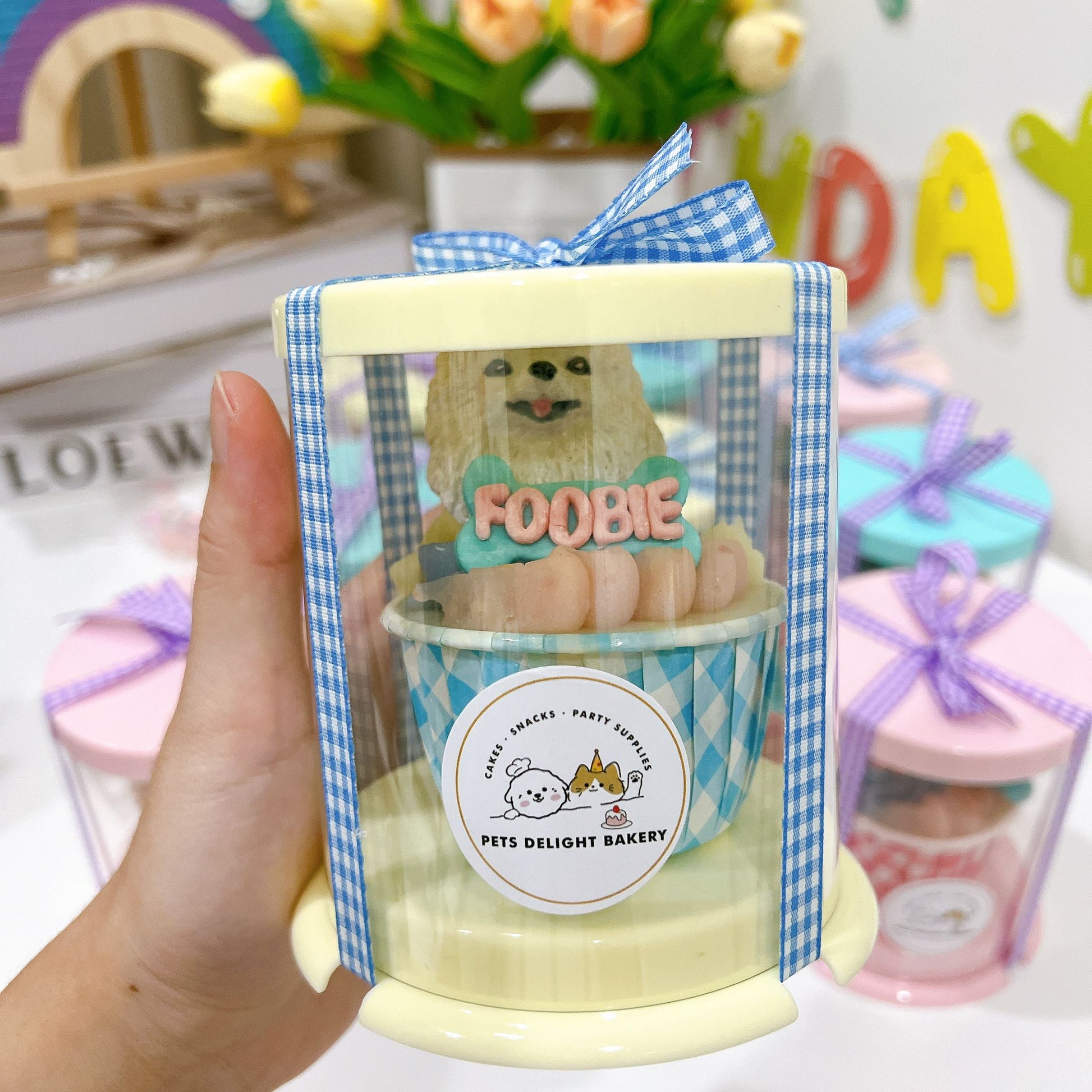 3D Fondant Dog/Cat With Name Pupcake Individual - Pets Delight Bakery Pte Ltd