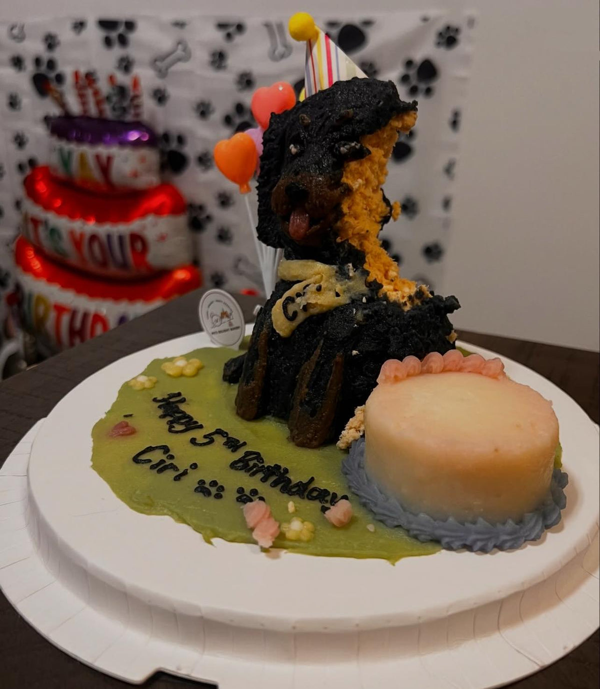 Black Mutt Doggy Full Body Cake (Customizable) - Pets Delight Bakery Pte Ltd