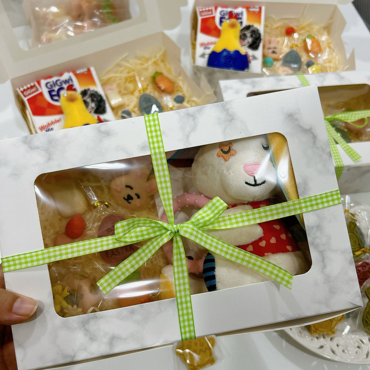 Happy Easter Pet Treats Gift Box (with toy) - Pets Delight Bakery Pte Ltd