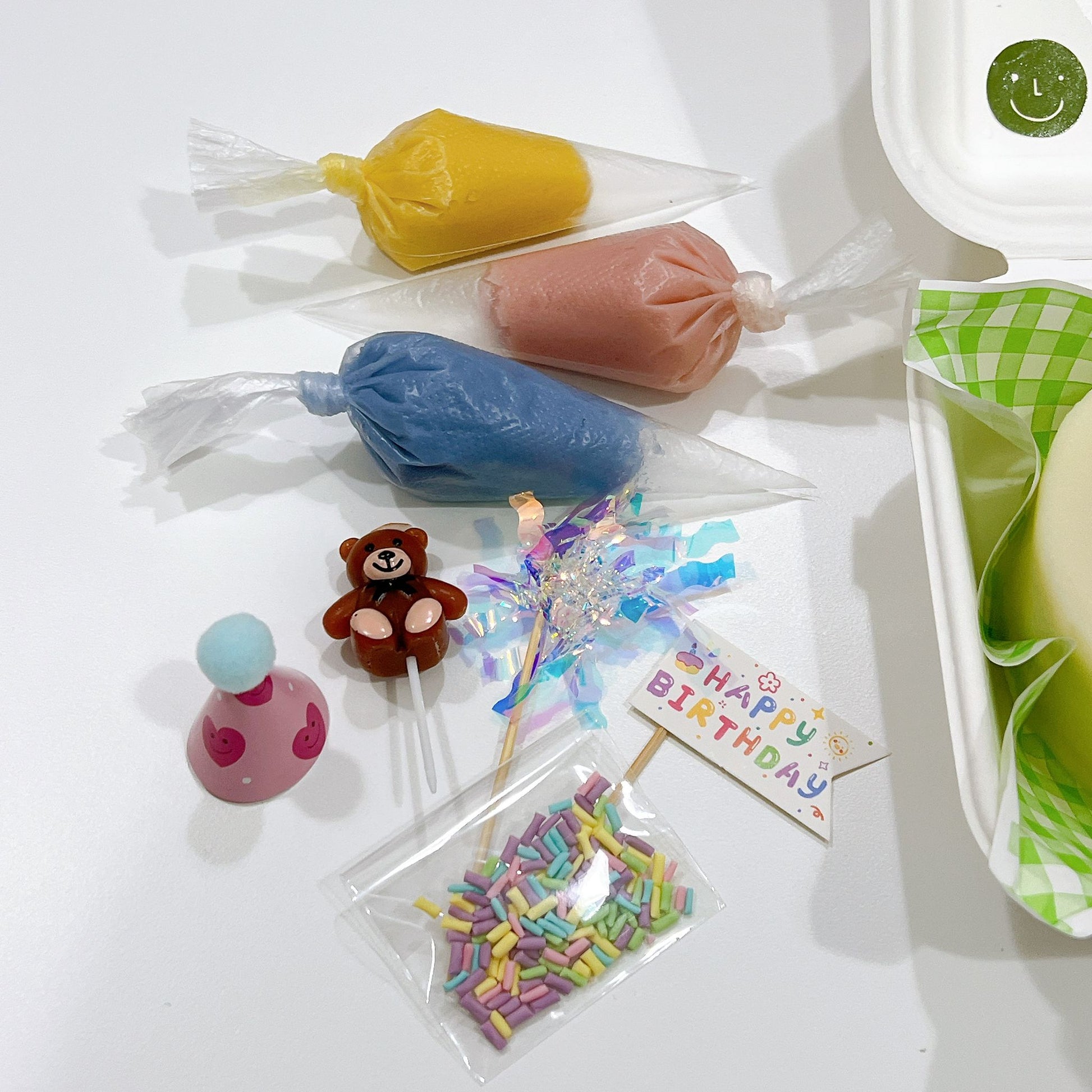 Playful Pets DIY Cake Kit - Pets Delight Bakery Pte Ltd